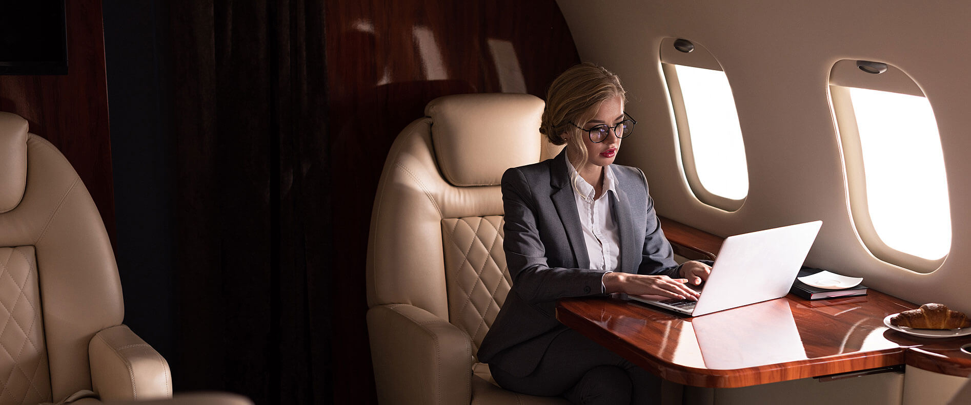 kemer airport transfer